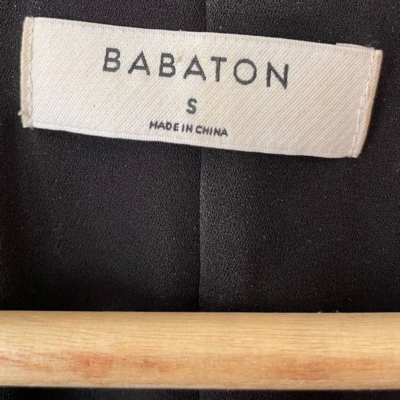 Babaton by Aritzia | Wallace dress | Printed, wrap dress | Drapes beautifully - Picture 4 of 7